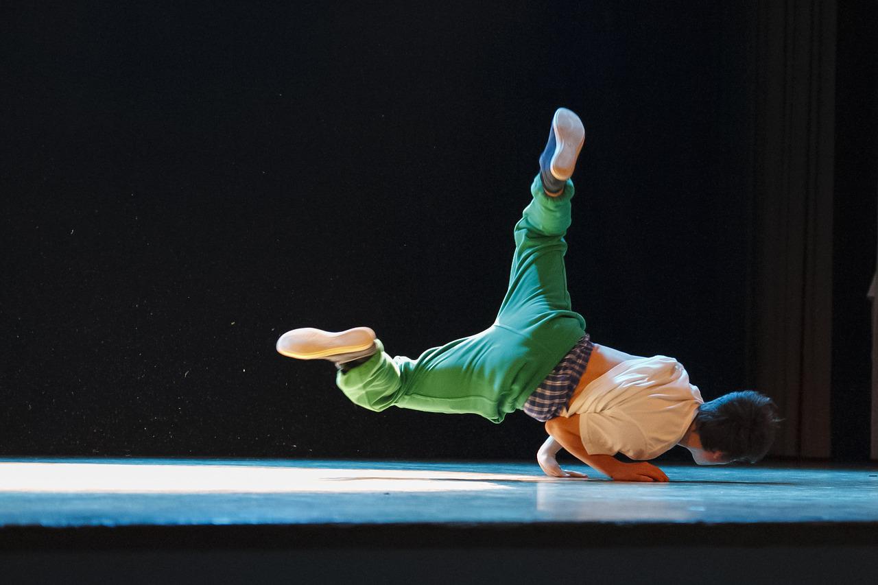 hip hop, dance, dance show-2733137.jpg